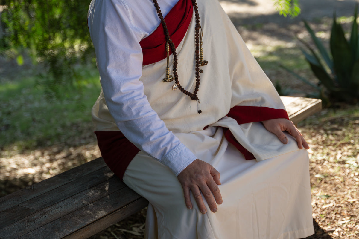 Zentra Yogi/ni Shawl (Raw silk from Bhutan)