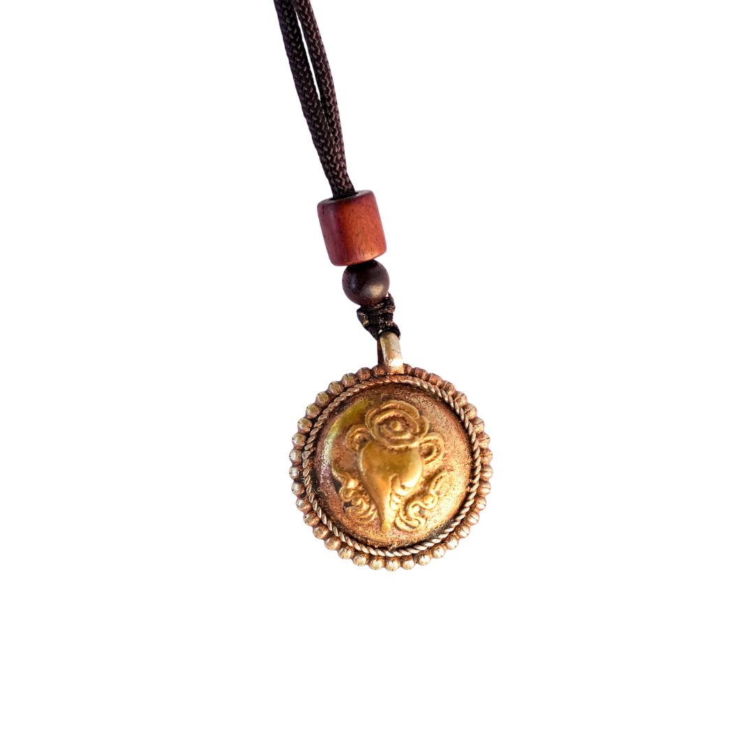 Laklema Copper Conch Shell Pendant